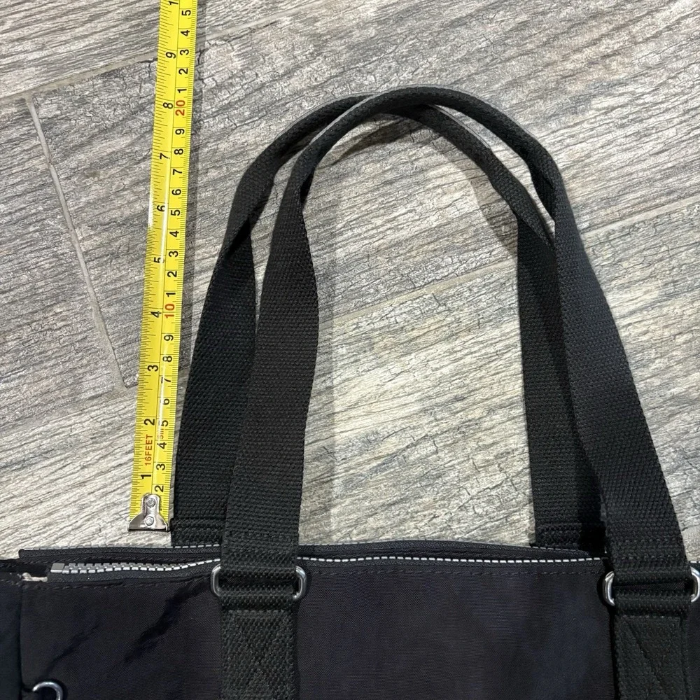 Kipling Black Nylon Shoulder Bag Medium Zip Inner Pockets HB6728-001